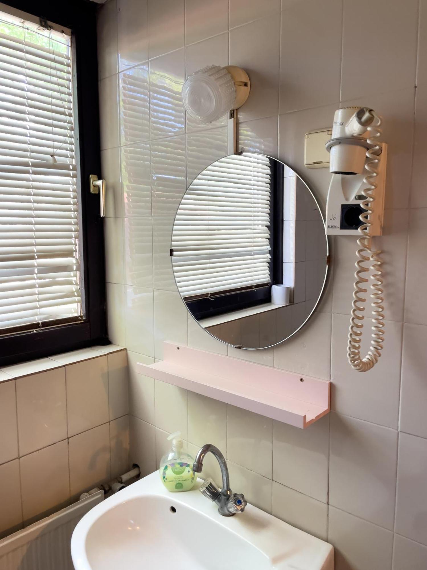 Pestujhely Panzio-etterem Guest house Budapest
